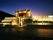 อนุสาวรีย์ท้าวสุรนารี (ย่าโม) (Thao Suranari Monument (Ya Mo)) Photo 4 of 5