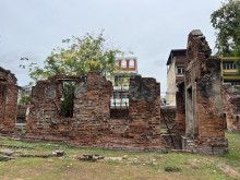 บ้านหลวงรับราชทูต (บ้านวิชาเยนทร์) (Ban Wichayen (Ambassadors House))