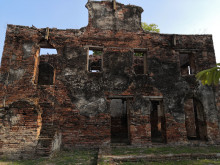 บ้านหลวงรับราชทูต (บ้านวิชาเยนทร์) (Ban Wichayen (Ambassadors House))